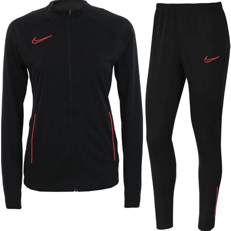 nike trainingspak voetbal dames|Nike voetbaltenues dames.